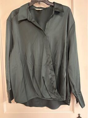 Terra & sky Dark Green Satin Women's Top - Size 2X-NWT
